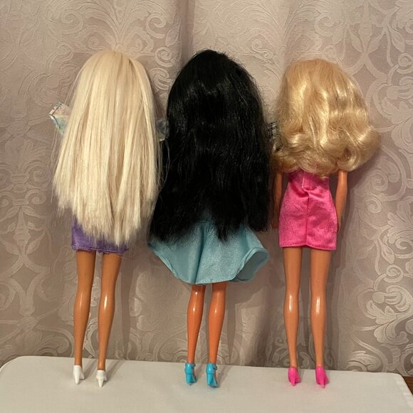 Vintage Barbie and Nia Dolls - Lot of 3 - Redressed - Picture 2 of 16